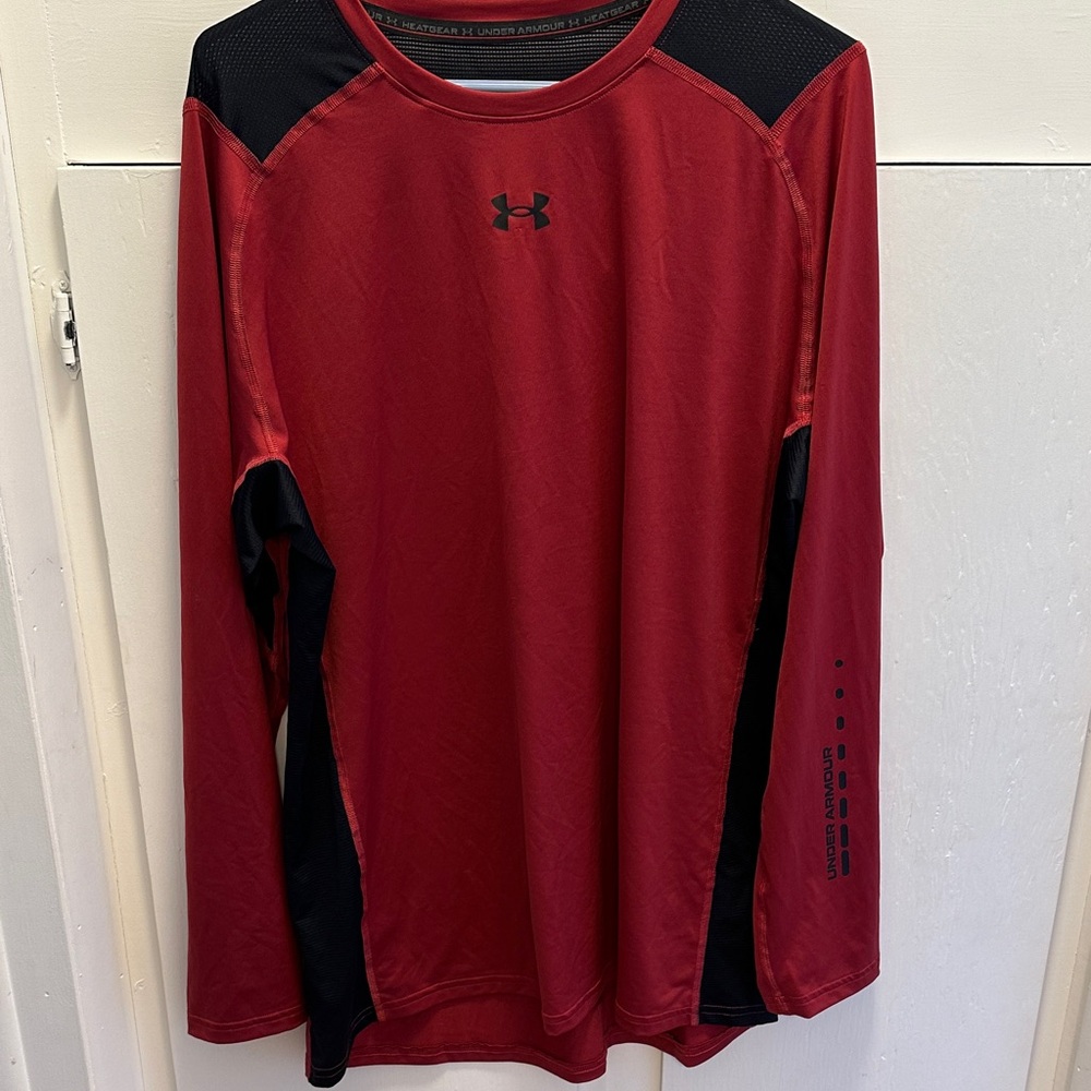 Under Armour Men's Crimson and Black Heatgear
